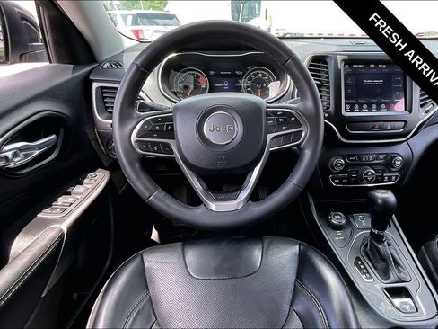 Used 2022 Jeep Cherokee Latitude Lux AWD/4WD image 11