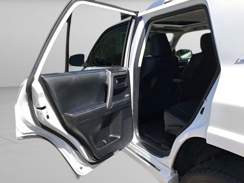 Certified 2024 Toyota 4Runner Limited AWD/4WD image 12