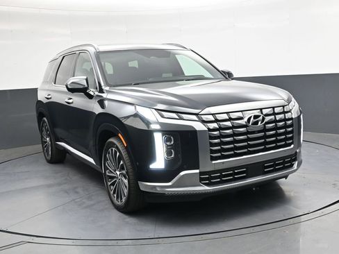 Used 2025 Hyundai Palisade Calligraphy AWD/4WD image 2