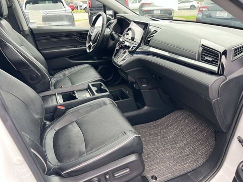 Used 2023 Honda Odyssey Elite image 34
