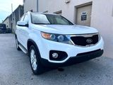 Used 2011 Kia Sorento LX w/ Convenience Pkg image 5