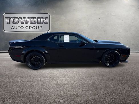 Used 2023 Dodge Challenger SRT Hellcat Redeye image 3