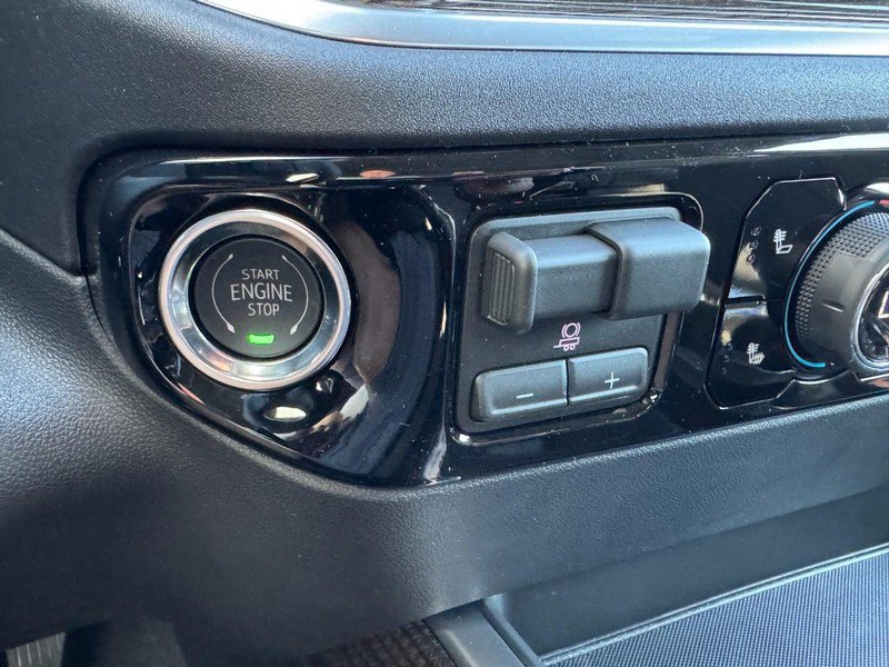 New 2026 Chevrolet Silverado 1500 RST w/ Convenience Package II AWD/4WD image 46