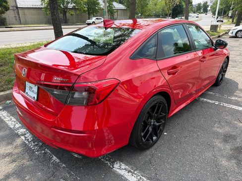 Used 2023 Honda Civic Sport image 5