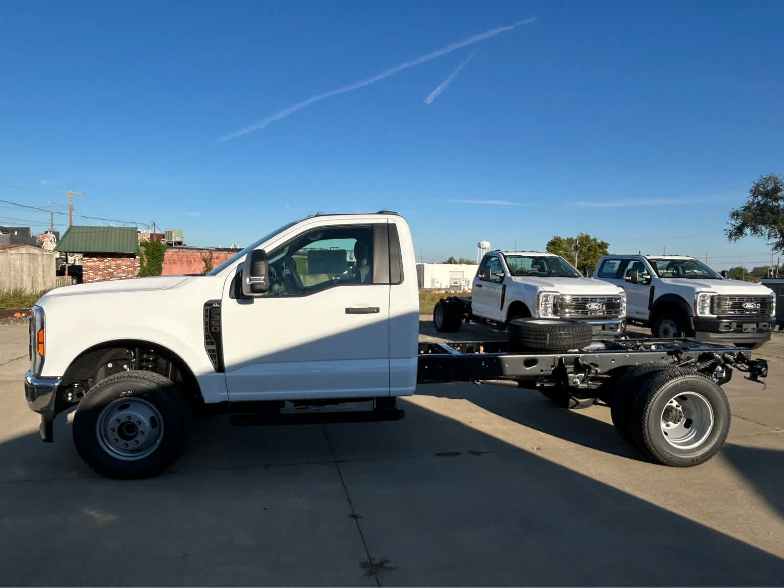 New 2027 Ford F350 XL w/ XL Chrome Package AWD/4WD image 1