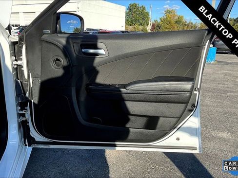Used 2022 Dodge Charger GT w/ Blacktop Package image 25