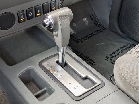 Used 2015 Nissan Frontier SV w/ SV Value Truck Package image 24