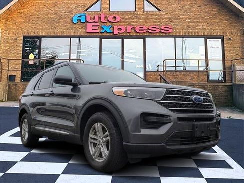 Used 2020 Ford Explorer XLT w/ Comfort Package AWD/4WD image 1