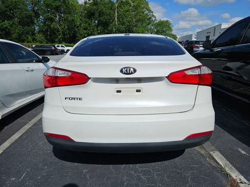 Used 2016 Kia Forte LX w/ LX Popular Package FWD image 8