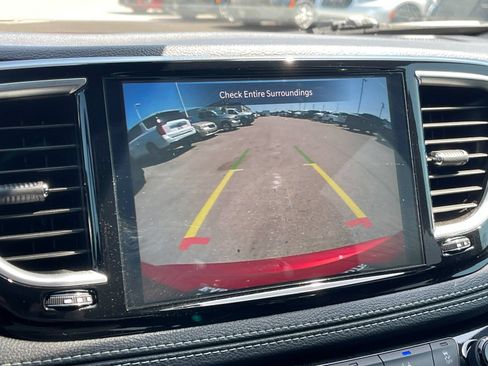 Used 2026 Chrysler Pacifica Limited w/ S Appearance Package FWD image 24