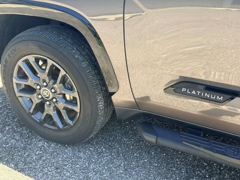 Used 2022 Toyota Tundra Platinum RWD image 8