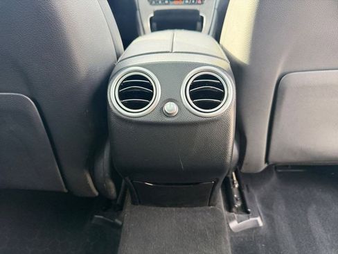 Used 2022 Mercedes-Benz GLC 300 image 28