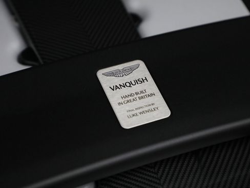 New 2025 Aston Martin Vanquish image 40