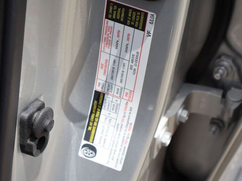 Used 2024 Nissan Armada SV RWD image 31