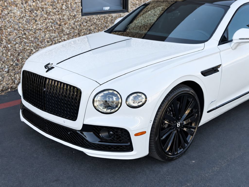 Used 2023 Bentley Flying Spur W12 AWD/4WD image 22