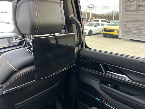 Used 2024 Jeep Grand Wagoneer Series III w/ Rear Seat Video Group 1 image 51