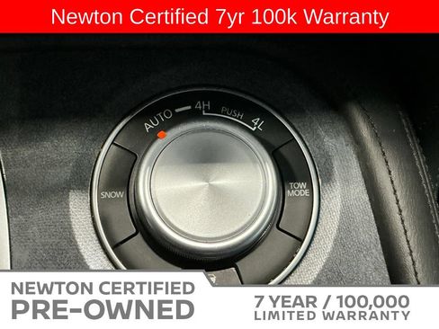 Used 2023 Nissan Armada SL w/ Midnight Edition Package AWD/4WD image 10