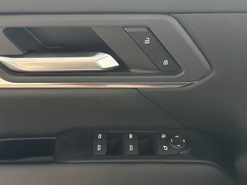 New 2027 GMC Terrain Elevation AWD/4WD image 15