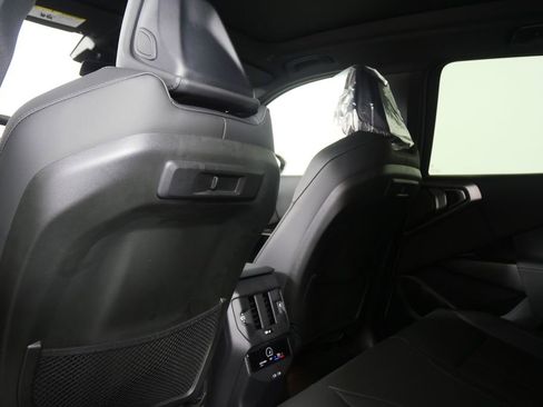 Used 2026 BMW X3 xDrive30 w/ Convenience Package image 17