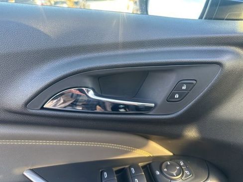 New 2026 Chevrolet Trax ACTIV w/ Driver Confidence Package FWD image 13