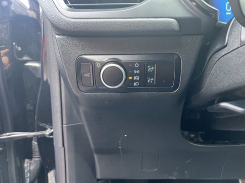 Used 2023 Ford Escape ST-Line image 21