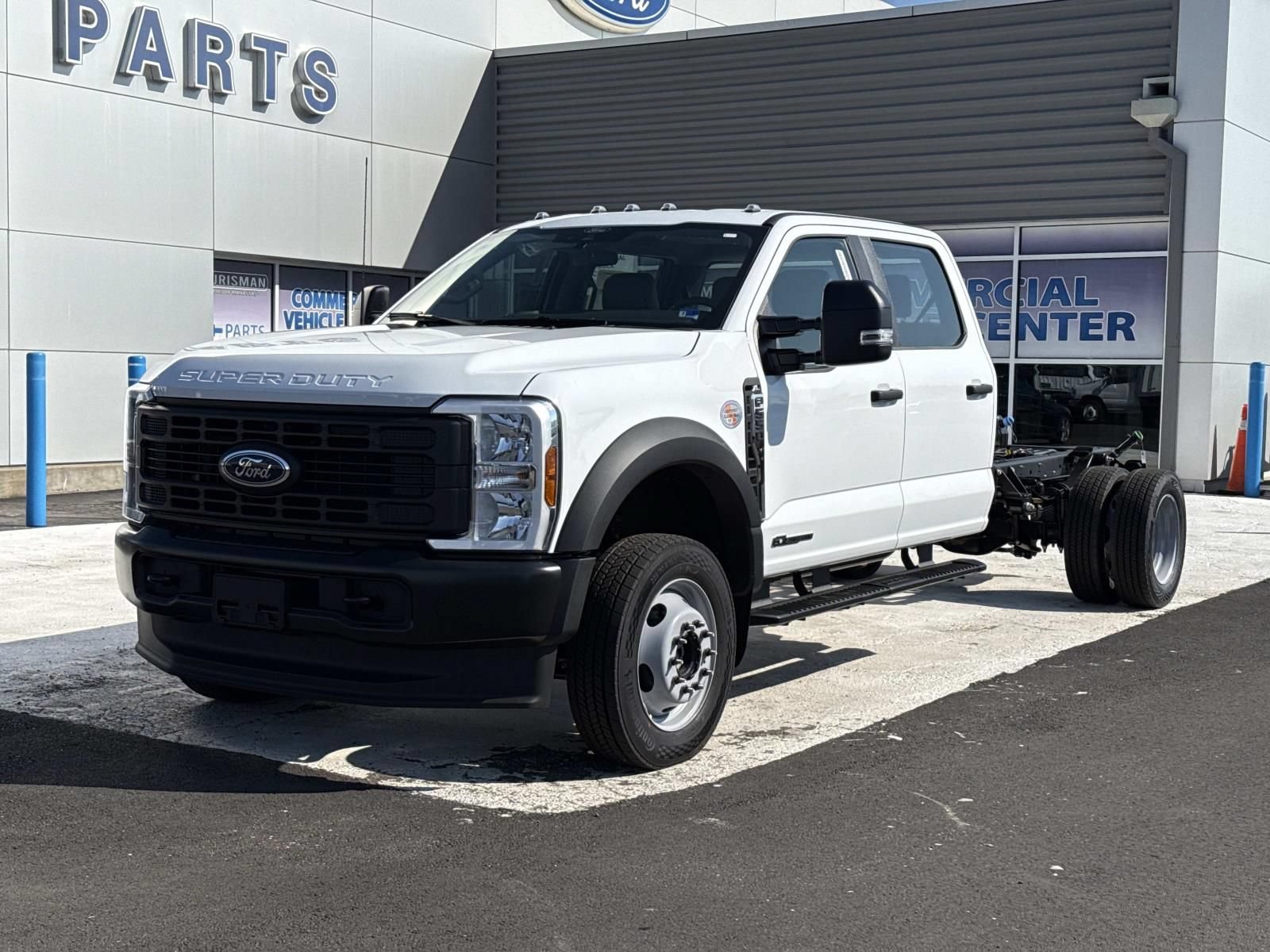 New 2026 Ford F550 4x4 Crew Cab Super Duty image 7