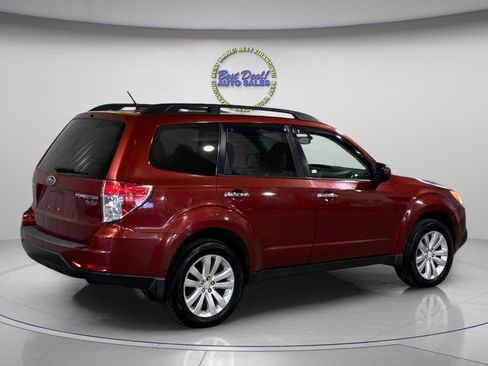 Used 2012 Subaru Forester 2.5X Premium w/ All-Weather Pkg AWD/4WD image 5
