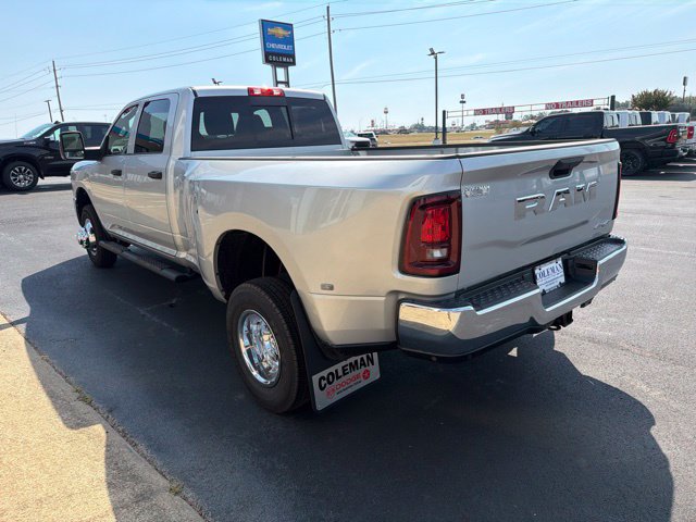 New 2027 RAM 3500 Tradesman AWD/4WD image 26