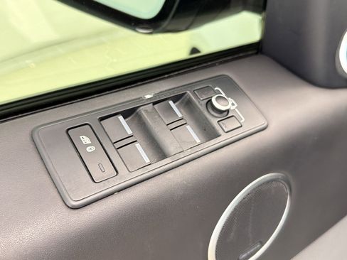 Used 2017 Land Rover Range Rover Sport HSE Dynamic image 22