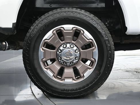 Used 2017 Ford F350 King Ranch w/ King Ranch Ultimate Package AWD/4WD image 18