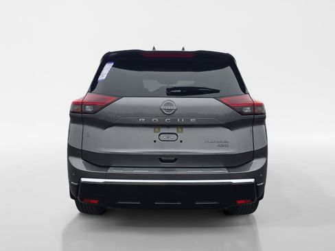 New 2026 Nissan Rogue Platinum image 4