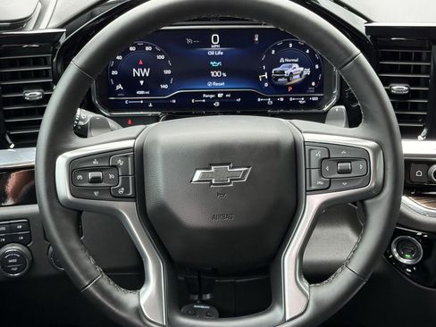 Used 2025 Chevrolet Silverado 1500 LT Trail Boss w/ LT Trail Boss Premium Package image 14