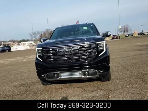 Certified 2023 GMC Sierra 1500 Denali Ultimate image 9