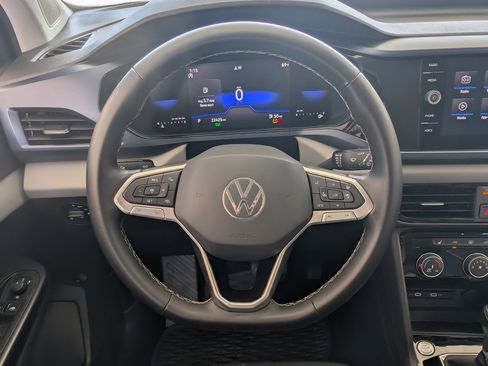 Used 2023 Volkswagen Taos SE FWD image 23