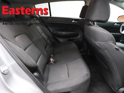 Used 2022 Kia Sportage LX AWD/4WD image 23