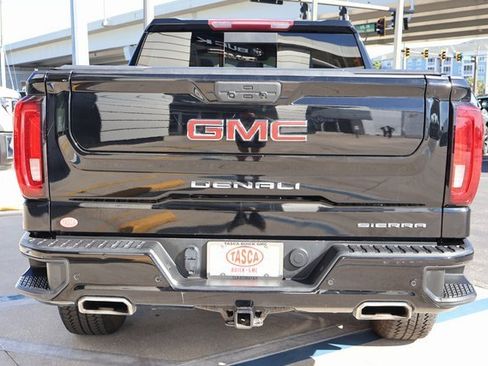 Certified 2021 GMC Sierra 1500 Denali image 5