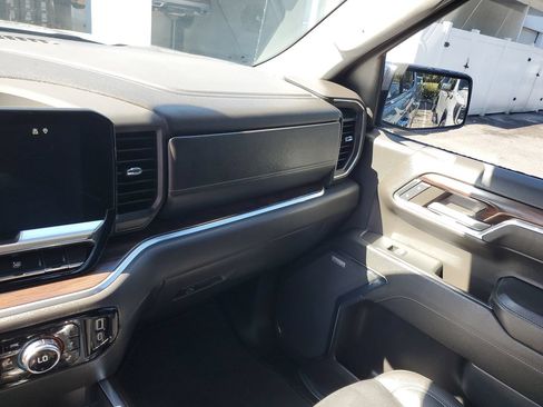 Used 2024 GMC Sierra 1500 SLT w/ SLT Premium Plus Package RWD image 26