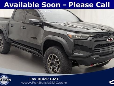 Certified 2024 Chevrolet Colorado ZR2 w/ ZR2 Convenience Package III AWD/4WD image 3