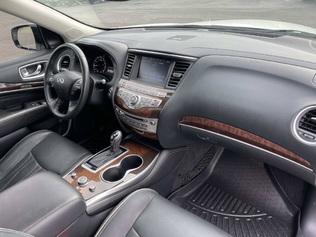 Used 2019 INFINITI QX60 Luxe w/ Sensory Package FWD image 32