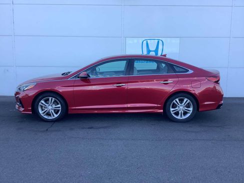Used 2018 Hyundai Sonata SEL FWD image 2