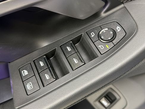 Used 2025 BMW M5 w/ Executive Package AWD/4WD image 19