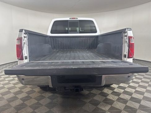 Used 2012 Ford F250 Lariat w/ Lariat Interior Pkg image 19