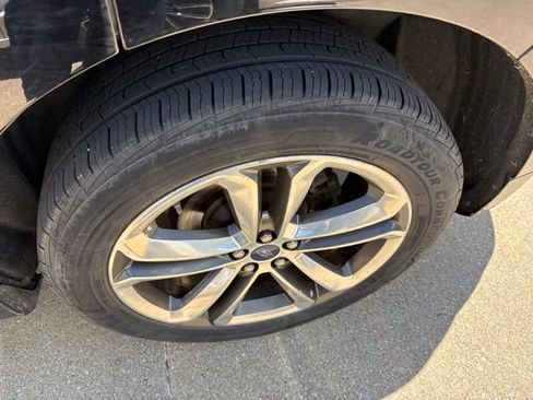 Used 2018 Ford Edge Sport w/ Equipment Group 401A AWD/4WD image 6