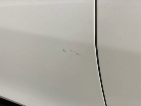 Used 2024 GMC Hummer EV 2X image 32