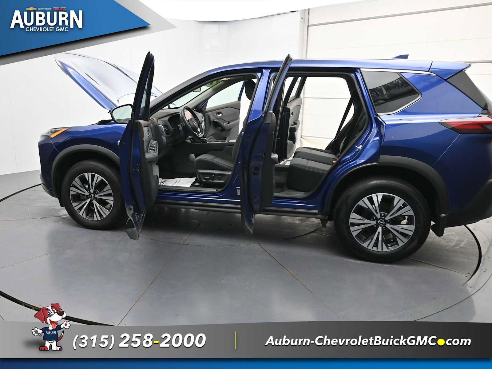 Used 2023 Nissan Rogue SV AWD/4WD image 39