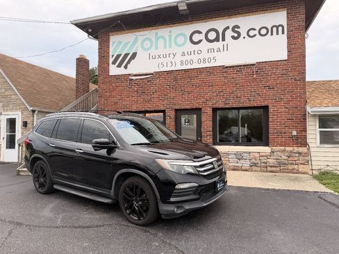 Used 2016 Honda Pilot Touring image 1