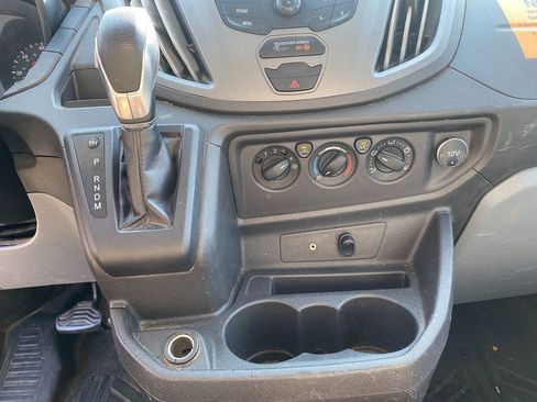 Used 2018 Ford Transit 250 138 image 18