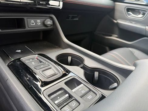 Certified 2025 Honda Pilot TrailSport image 22