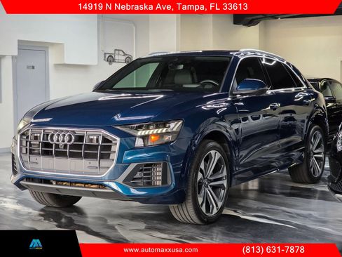 Used 2019 Audi Q8 Prestige AWD/4WD image 2