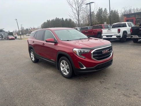 Used 2018 GMC Terrain SLE image 3